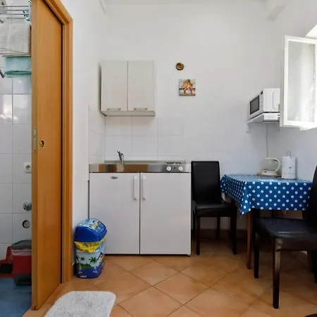Studio In City Center Apartmán *